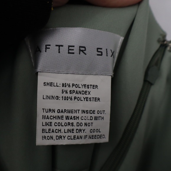 After Six One-Shoulder Cat-Eye Neckline Fit and Flare Satin Maxi Dress Size 2 - Picture 6 of 9